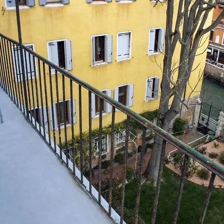 Apartmán San Vio Dorsoduro Academia By Halldis *